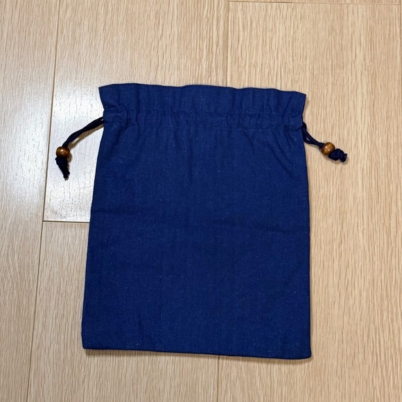 NEW Indigo-Dyed Drawstring Bag Traditional Embroidered Japanese Design - Picture 3 of 3